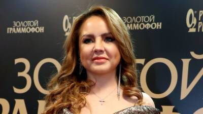Всем привет, я снова с вами: МакSим обратилась к фанатам после комы - mir24.tv