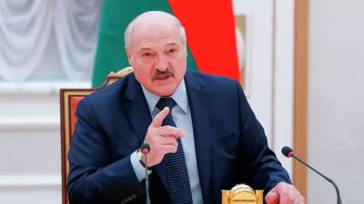 Александр Лукашенко - Лукашенко попросил Россию помочь с кредитованием через ЕАБР - russian.rt.com - Россия - Белоруссия