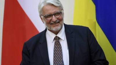 Степан Бандер - Экс-глава МИД Польши: Украине не быть в ЕС с военными преступниками в статусе героев - eadaily.com - Россия - Украина - Польша