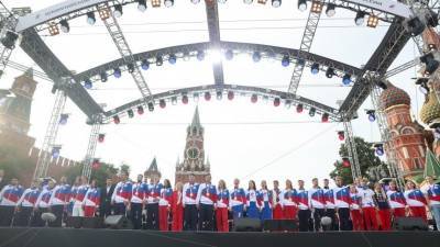 Олимпийский путь домой: российские спортсмены вернулись на родину - 5-tv.ru - Москва - Россия - Токио - Япония