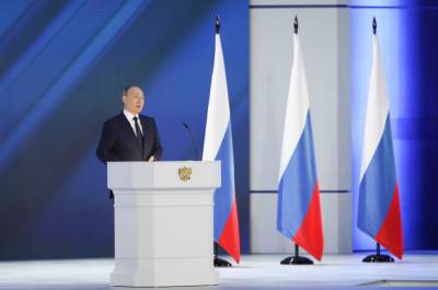 Владимир Путин - Путин учредил орден и медаль для работников культуры - aif.ru - Россия