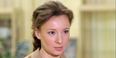 Сергей Шойгу - Владимир Путин - Анна Кузнецова - Детский омбудсмен предложила добавить медвежат на логотип "Единой России" - ruposters.ru - Россия