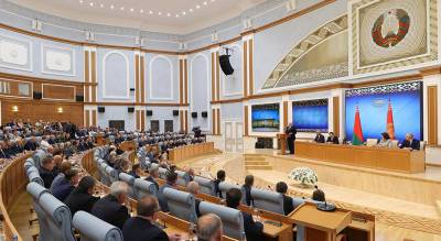 Александр Лукашенко - "Мы не встанем на колени": Лукашенко дал оценку отношениям Белоруссии с ЕС - tvc.ru - Белоруссия - Минск