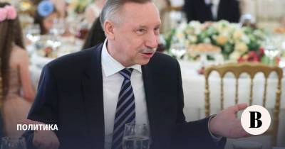 Владимир Путин - Александр Беглов - Елена Шмелева - Михаил Пиотровский - Губернаторы решили назначить выплаты бюджетникам по примеру Владимира Путина - vedomosti.ru - Россия - Санкт-Петербург - Калининградская обл.