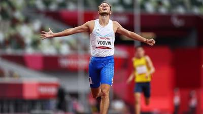 Андрей Вдовин - Россиянин Вдовин установил мировой рекорд Паралимпиады в беге на 400 м - iz.ru - Россия - Токио - Израиль