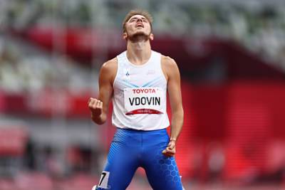 Андрей Вдовин - Россиянин выиграл золото Паралипиады в беге и обновил мировой рекорд - lenta.ru - Россия - Токио