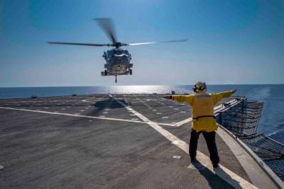 Abraham Lincoln - Вертолёт MH-60S ВМС США потерпел крушение в 60 морских милях от побережья Калифорнии - topwar.ru - США - Сан-Диего - шт. Калифорния - Twitter