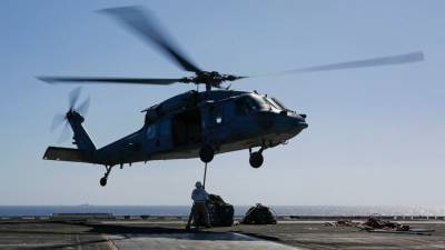 Abraham Lincoln - В Калифорнии вертолет ВМС США упал в океан - sharij.net - США - Сан-Диего - шт. Калифорния - county San Diego - Twitter