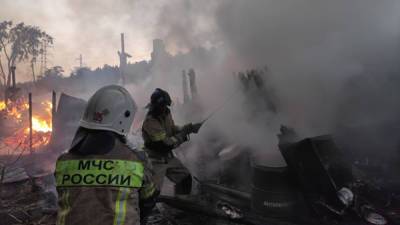 На пожаре в садах Екатеринбурга погиб ребенок - nakanune.ru - Екатеринбург - Свердловская обл.