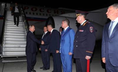 Владимир Путин - Олег Кожемяко - Владимир Путин прилетел во Владивосток на ВЭФ - eadaily.com - Россия - респ. Дагестан - Приморье край - Владивосток