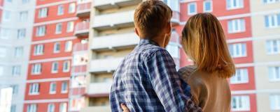 Сбербанк с 1 сентября начнет выдавать ипотеку 18-летним россиянам - runews24.ru