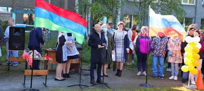 Элиссан Шандалович: Успех всегда есть там, где сложный учебный процесс превращается в общее интересное дело - stolicaonego.ru - Медвежьегорск - республика Карелия
