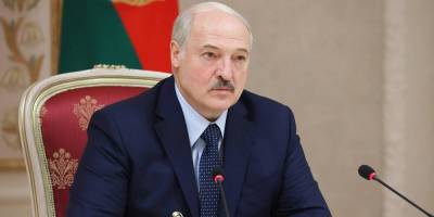 Александр Лукашенко - Лукашенко ждет от России поставок самолетов, ПВО и С-400 - ruposters.ru - Россия - Белоруссия - Минск