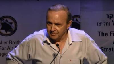 Дональд Трамп - Легендарный летчик, осужденный за шпионаж вместе с Поллардом, повышен в звании спустя много лет - vesty.co.il - Израиль