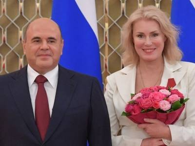 Михаил Мишустин - Мария Шукшина - «Идет социальный эксперимент»: Мария Шукшина произнесла жесткую речь на награждении в Кремле - rosbalt.ru - Россия