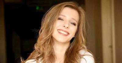 Элизабет Арзамасова - Арзамасова поделилась мечтами о будущем: «Поведу сына в первый класс» - skuke.net