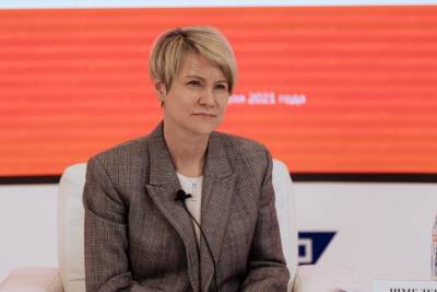 Елена Шмелева - К опыту "Сириуса" по интеграции учёных в доступную инфраструктуру присматриваются в Коми - komiinform.ru - респ. Коми