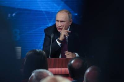 Владимир Путин - Путин раскритиковал мнение, что Ленинград нужно было сдать немцам - spb.mk.ru - Санкт-Петербург