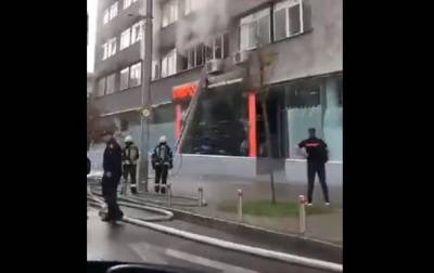 Светлана Водолага - В Киеве загорелась гимназия - korrespondent.net - Украина - Киев