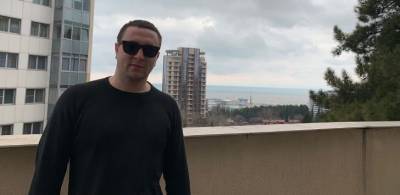 Полиция задержала депутата Смоленской облдумы Быстрова за дебош в квартире возлюбленной - runews24.ru - Россия - Смоленск