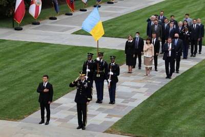 Владимир Зеленский - Алексей Любченко - США и Украина продолжат попытки привлечь Россию к ответственности «за агрессию» - lenta.ru - Москва - Россия - США - Украина - Киев - Вашингтон - Крым