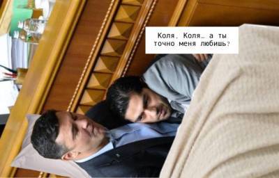 Николай Тищенко - Гео Лерос - Андрей Клочко - В белом танце кружатся: пользователей Сети рассмешила потасовка Тищенко и Лероса (фото) - sharij.net - Украина