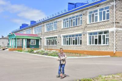 В Углегорском районе детский сад не работает из-за грязной воды, а в школе не кормят - sakhalin.info - район Углегорский