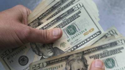 В бизнес-школе «Сколково» оценили ситуацию с долларовыми миллионерами в регионах - russian.rt.com - Москва - Россия - Ленинградская обл. - Санкт-Петербург - Краснодарский край - Московская обл. - респ. Татарстан - Сколково - Ростовская обл.