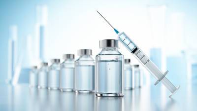 Михаил Мурашко - СМИ: в Великобритании просрочены 800 тысяч доз вакцины AstraZeneca - mir24.tv - Россия - Англия