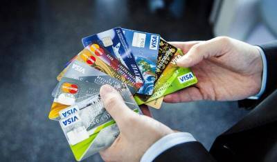Ставки по кредиткам достигли пятилетнего максимума - newizv.ru