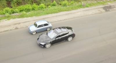 "Горбатый ЗАЗ рулит!": Запорожец с электромотором оказался быстрее Tesla - vchaspik.ua - Украина