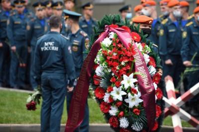 Евгений Зиничев - Тело Зиничева доставили спецбортом в Санкт-Петербург - aif.ru - Москва - Россия - Красноярский край - Санкт-Петербург