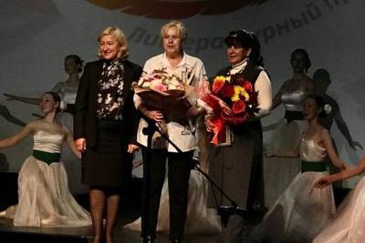 Писательница Алла Озорнина стала лауреатом премии Вишнякова в Забайкалье - chita.ru - Забайкальский край