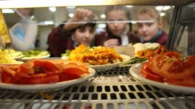 Госпродпотребслужба остановила обращение продуктов в школе в Хмельницком - hubs.ua - Украина