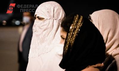 Афганская женщина рассказала, почему не может работать при талибах* - fedpress.ru - Афганистан