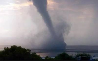 На юг Италии обрушился торнадо, есть жертвы - korrespondent.net - Украина - Италия - Чехия