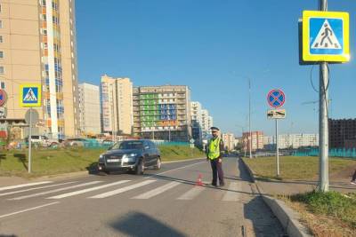 Женщина сбила 15-летнюю девочку на пешеходном переходе в Красноярске - kras.mk.ru - Красноярск