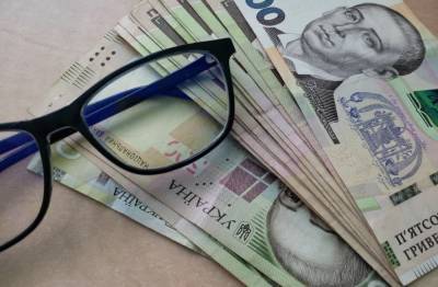 10 месячных пенсий: ПФУ уточнил особенности выплат одной из групп пенсионеров - ukrainianwall.com - Россия - Украина