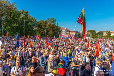 Вильнюс протестовал против коронавирусной сегрегации - obzor.lt - Литва - Вильнюс