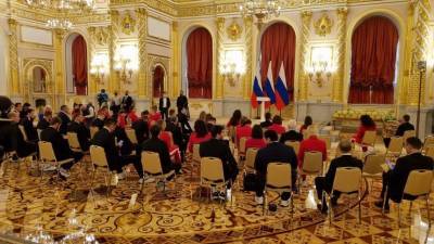 Владимир Путин - Дмитрий Песков - Российские призеры Олимпиады в Токио прибыли в Кремль на встречу с Путиным - 5-tv.ru - Россия - Токио
