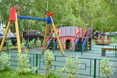 Иван Носков - Благоустройство завершилось в 22 дворах Дзержинска - vgoroden.ru - Дзержинск - Благоустройство