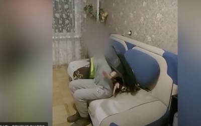 Мужчину, заманившего к себе домой школьницу из Гатчинского района, заключили под стражу - ivbg.ru - Украина - Ленинградская обл. - район Гатчинский