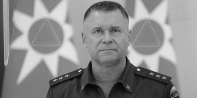 Евгений Зиничев - Погиб глава МЧС России - ruposters.ru - Россия - Норильск