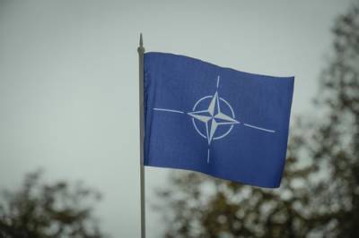 В Латвии госпитализировали троих военнослужащих НАТО, пострадавших во время учений - argumenti.ru - Москва - Латвия