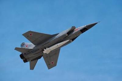 Российский МиГ-3 сопроводил патрульный самолет Норвегии над Баренцевым морем - lenta.ru - Норвегия - Россия