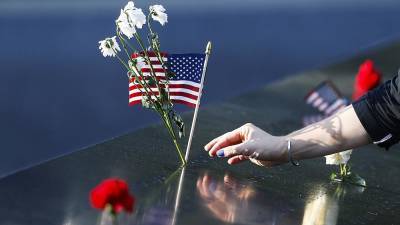 Барак Обама - Вильям Клинтон - Джо Байден - Америка вспоминает жертв терактов 11 сентября - ru.euronews.com - США - Нью-Йорк - Афганистан - Нью-Йорк - Брюссель - Новости