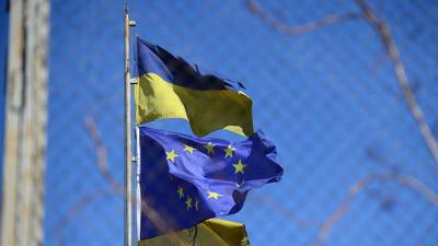 Владимир Оленченко - Политолог рассказал о попытках сделать Украину «иждивенцем» России - iz.ru - Россия - Украина - Киев - Израиль