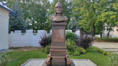 Александр Невский - Бюст князя Александра Невского установили в Подмосковье возле одноименного храма - inforeactor.ru - Московская обл.