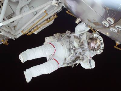 Томас Песке - Астронавты покинули борт МКС для проведения монтажных работ - rosbalt.ru - Москва - США