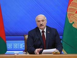 Александр Лукашенко - Лукашенко: Белоруссия не будет разговаривать с Западом до снятия санкций - newsland.com - Белоруссия - Минск